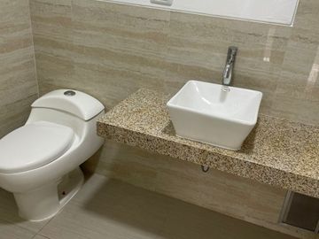 Bonita casa en venta en Condominio Privado