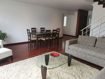 Venta de Exclusivo Departamento Dúplex cerca al Golf y a Miguel Dasso