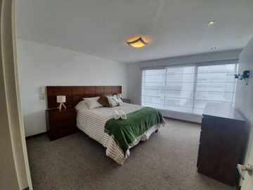 Venta de Exclusivo Departamento Dúplex cerca al Golf y a Miguel Dasso