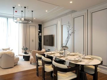 A super luxurious 3bed 3bath pet-friendly condo for rent/ sale at Muniq Langsuan in a such a prime location as Chidlom