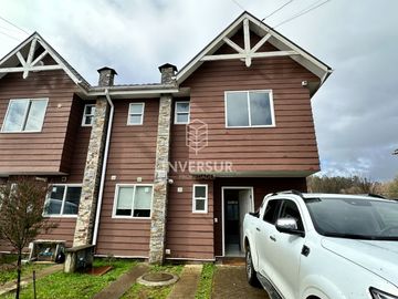 CASA TIPO TOWHOUSE EN CONDOMINIO DE VALDIVIA (REBAJADA)