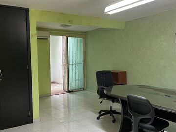 CASA EN VENTA EN FLORES DEL VALLE | ARLETTE FLORES