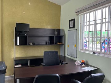 CASA EN VENTA EN FLORES DEL VALLE | ARLETTE FLORES
