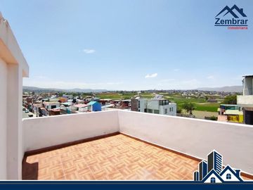 EN VENTA MODERNA CASA EN ESQUINA DE 4 NIVELES CON LINDOS ACABADOS EN JLBYR