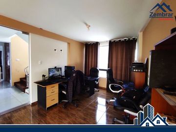 EN VENTA MODERNA CASA EN ESQUINA DE 4 NIVELES CON LINDOS ACABADOS EN JLBYR