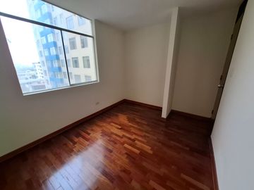 Venta Depa + Cochera En Pueblo Libre