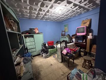 En Venta Casa Rentera en Calles Cuenca y Gomez Rendón de Guayaquil.