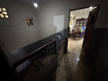 En Venta Casa Rentera en Calles Cuenca y Gomez Rendón de Guayaquil.