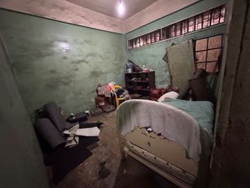 En Venta Casa Rentera en Calles Cuenca y Gomez Rendón de Guayaquil.