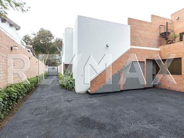Venta De Casa En La Molina - Urbanización El Haras