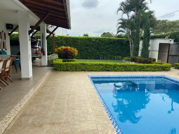 ARRIENDO CASA EN LA MORADA A LAS AFUERAS DE CALI VALLE DEL CAUCA