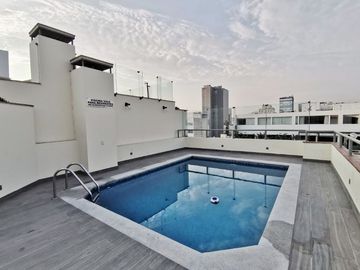 ¡Tu Refugio en las Alturas! Exclusivo Penthouse con Terraza en San Isidro