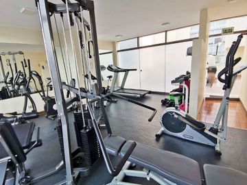 ¡Tu Refugio en las Alturas! Exclusivo Penthouse con Terraza en San Isidro