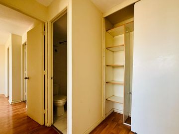 Se Vende A Pasos Parque Bustamante, 3 Dormitorios, Santiago