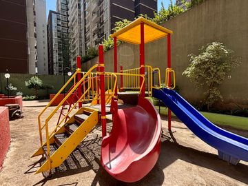 Se Vende A Pasos Parque Bustamante, 3 Dormitorios, Santiago
