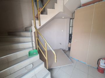 DEPARTAMENTO EN VENTA EN 2do PISO CERCA AL MALL AVENTURA DE CHICLAYO