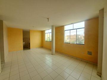 DEPARTAMENTO EN VENTA EN 2do PISO CERCA AL MALL AVENTURA DE CHICLAYO