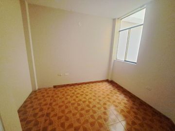 DEPARTAMENTO EN VENTA EN 2do PISO CERCA AL MALL AVENTURA DE CHICLAYO