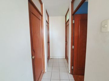DEPARTAMENTO EN VENTA EN 3er PISO CERCA AL MALL AVENTURA DE CHICLAYO