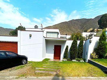 Alquiler De Casa En Zona Exclusiva: Pachacamac, Límite Con La Molina!!!