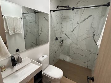 SE VENDE CASA CERCA AL CENTRO COMERCIAL VIVA TUNJA