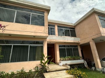 CASA EN VENTA URBANIZACION CORPAC SAN ISIDRO