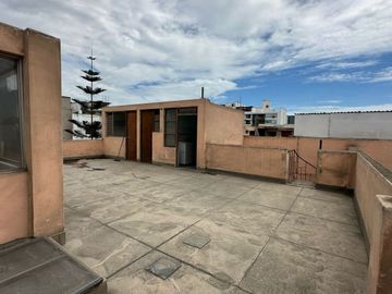 CASA EN VENTA URBANIZACION CORPAC SAN ISIDRO