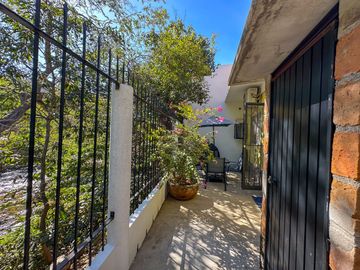 Casa Almendra