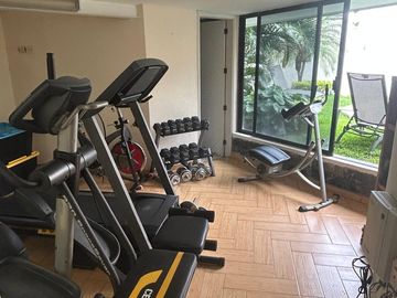 SE VENDE RESIDENCIA EN COSTA DE ORO