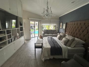 SE VENDE RESIDENCIA EN COSTA DE ORO