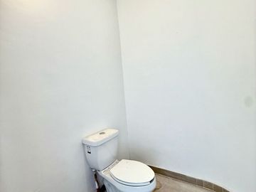 SE VENDE CASA EN MONTECARLO RESIDENCIAL
