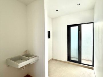 SE VENDE CASA EN MONTECARLO RESIDENCIAL