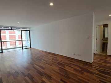 VENTA DE DEPARTAMENTO DÚPLEX 200 m2. URB. SANTA CRUZ MIRAFLORES