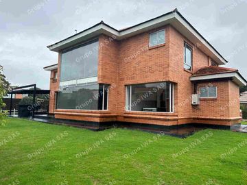 Casa en venta San Simon La Tagua en Bogota