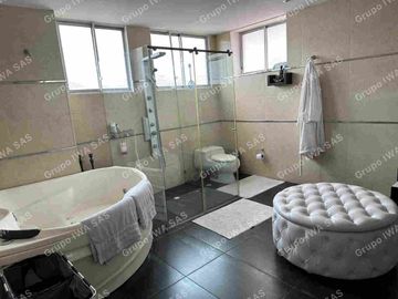 Casa en venta San Simon La Tagua en Bogota