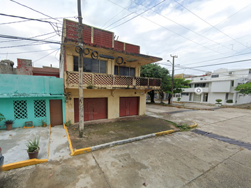 CASA EN VENTA – GRAN OPORTUNIDAD - Av. Ignacio Allende 909, Centro, 96400 Coatzacoalcos, Ver.