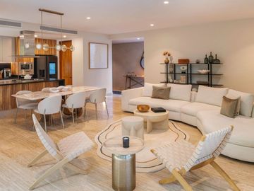 Penthouse de lujo, piscina privada, campo de golf, en venta, Playa del Carmen