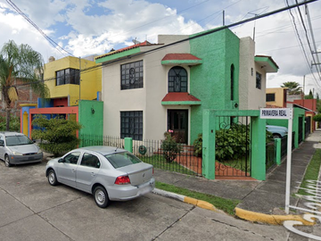 SE VENDE CASA EN RECUPERACION BANCARIA EN ZAMORA, MICHOACAN! SOLO CONTADO.