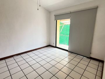 Venta Casa a 2 Cuadras de Av Vicente Guerrero Cuernavaca