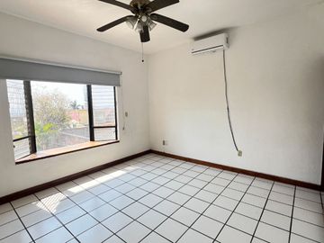 Venta Casa a 2 Cuadras de Av Vicente Guerrero Cuernavaca