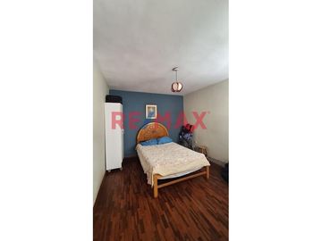 Vendo Casa 348 M2 Urb. Vista Hermosa 2 Cuadras Metro Ov Larco
