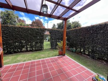 ARRIENDO CASA CONJUNTO BOSQUE MADERO, CAJICA – CUNDINAMARCA.