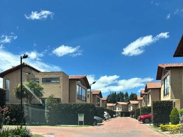 ARRIENDO CASA CONJUNTO BOSQUE MADERO, CAJICA – CUNDINAMARCA.