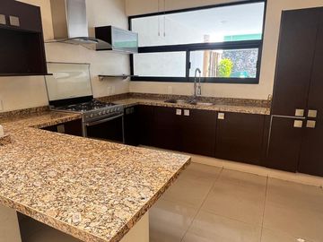 Venta Casa en Condominio Cerca de Sumiya