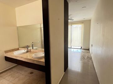 Venta Casa en Condominio Cerca de Sumiya