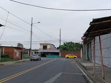 Se Vende Terreno Esquinero en Babahoyo