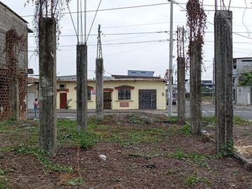 Se Vende Terreno Esquinero en Babahoyo