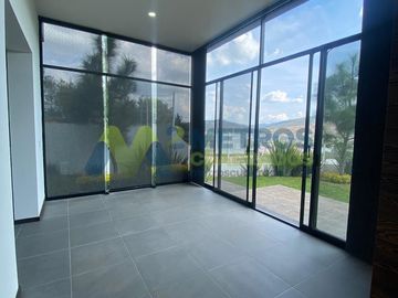 CASA en VENTA en LOS OLIVOS TRES MARÍAS