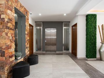 ESTUDIO EN VENTA CENTRO DE PLAYA DEL CARMEN, A 5 CUADRAS DE LA 5TA AV
