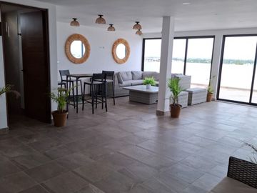 ESTUDIO EN VENTA EN EL CENTRO DE PLAYA DEL CARMEN A 5 CUADRAS DE LA 5TA AV